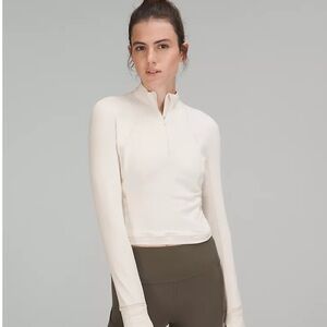 Lululemon Athletica It's Rulu Run Cropped Half Zip, size 8